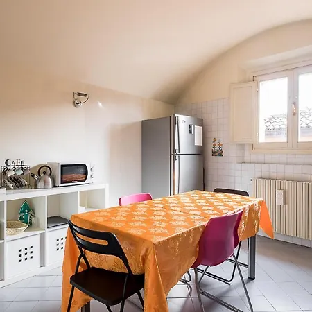 A Due Passi Dalle Torri By Wonderful Italy Apartment